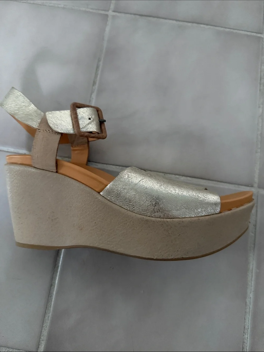 Kork-Ease Metallic Gold and Tan Wedge Sandals - Picture 4 of 6